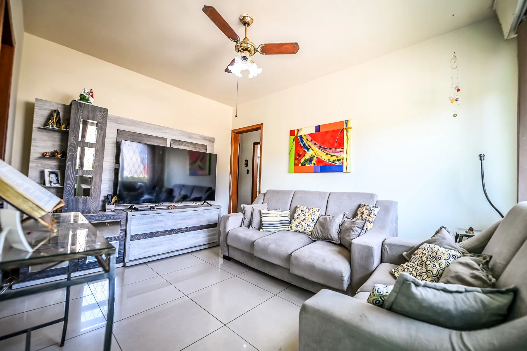 Casa em Condominio com Edícula