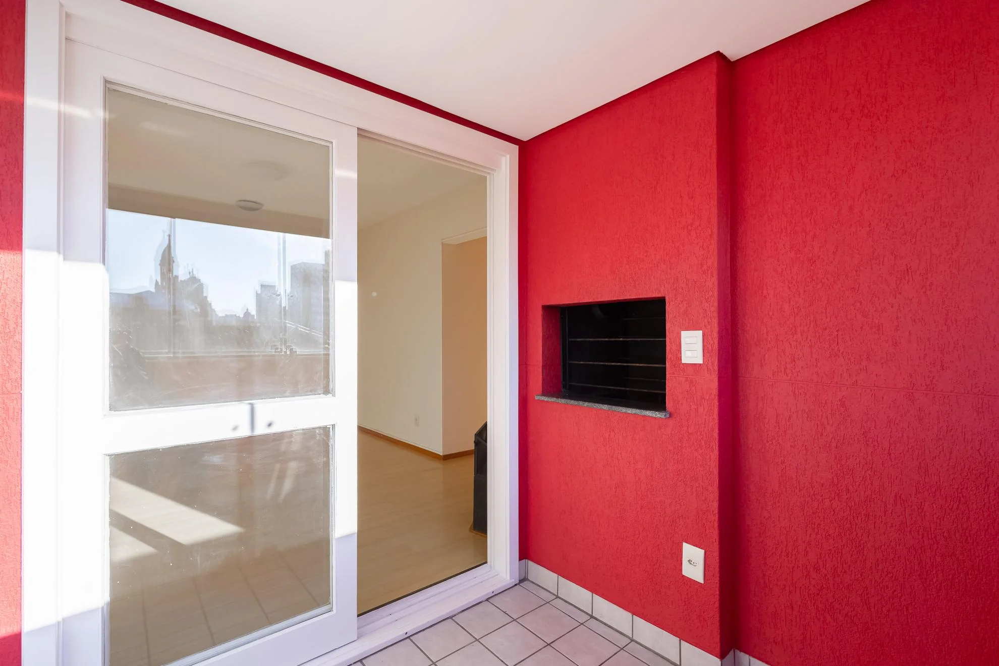 Apartamento de 66m² privativos na Cidade Baixa (José do Patrocínio)com vaga