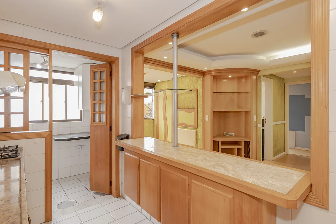 Apartamento de 2 dormitórios e vaga na Cidade Baixa