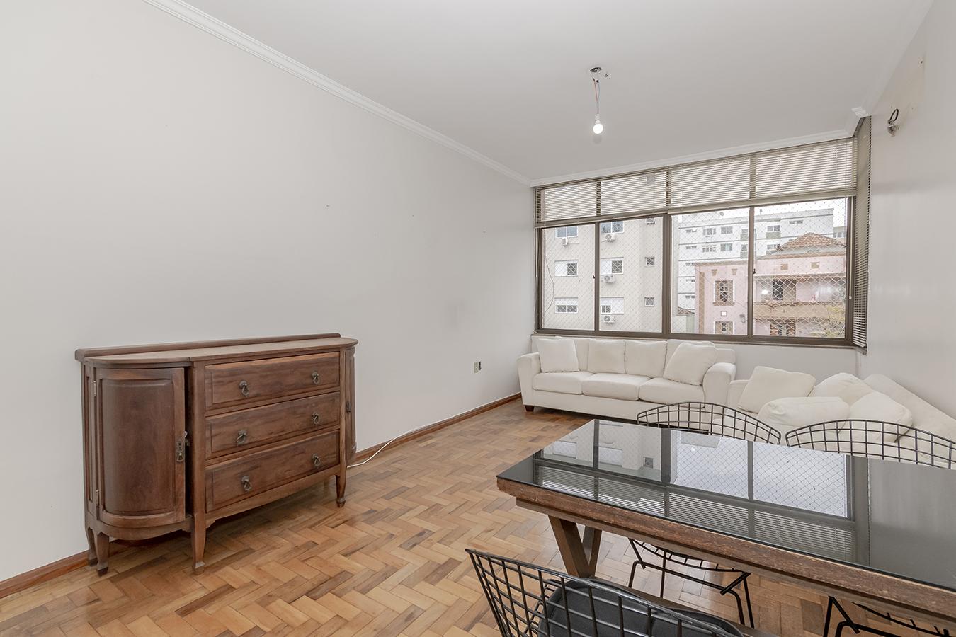 Apartamento com 2 quartos e 2 banheiros à venda  75m² por R$ 299.900,00 - Menino Deus