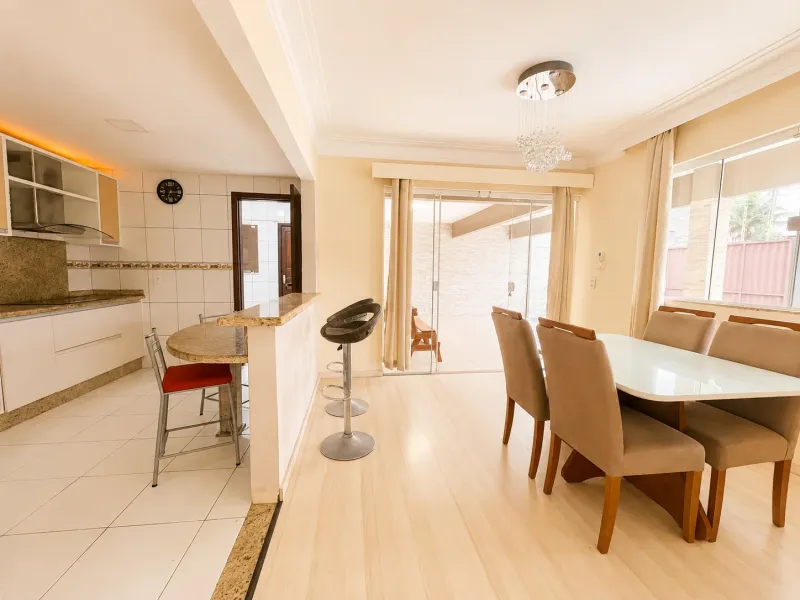 Sobrado no Floresta, Joinville - Imobiliária - foto 11