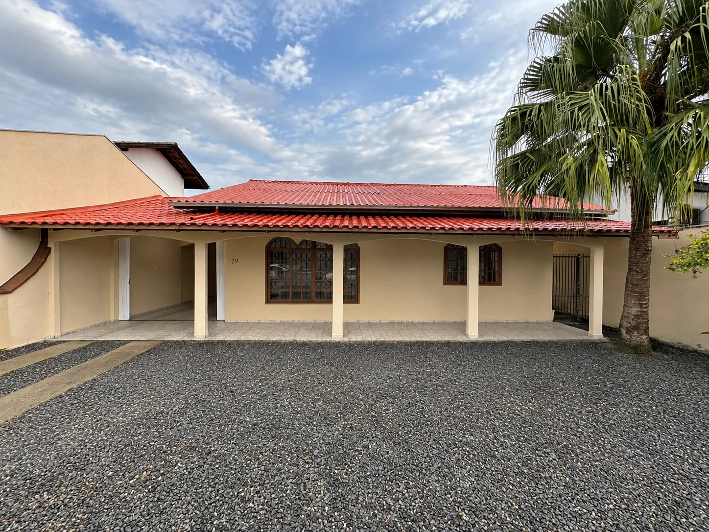Casa à venda no Costa e Silva