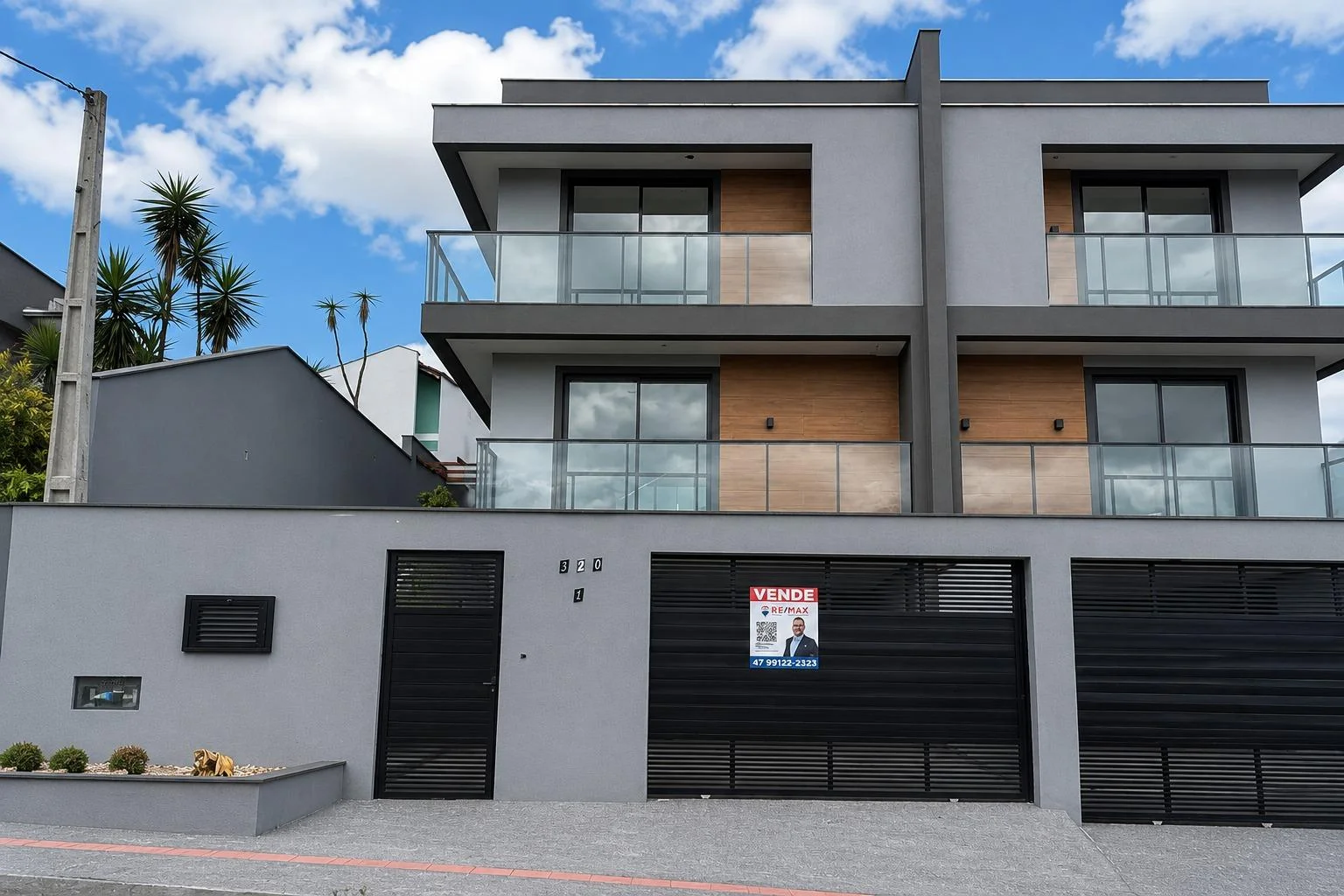 Sobrado Averbado no Costa e Silva – 270m², 4 Vagas e Piscina