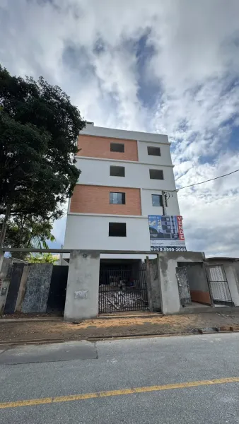 Apartamento a venda no Iririú, próximo ao Hospital Regional