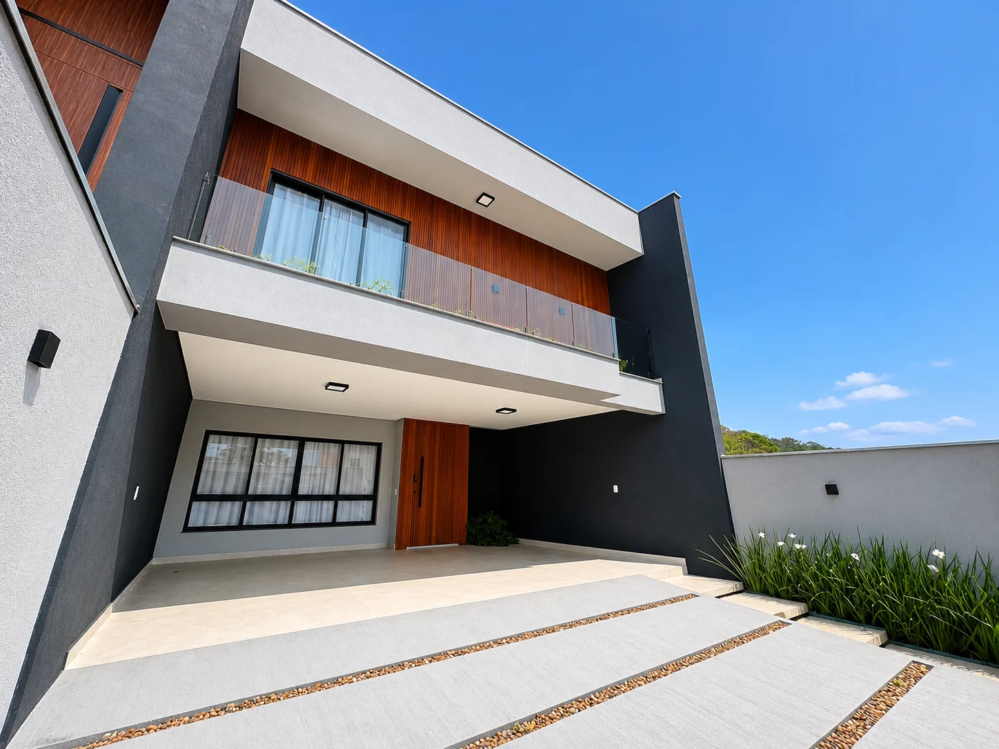 RESIDENCIAL GLORIAR