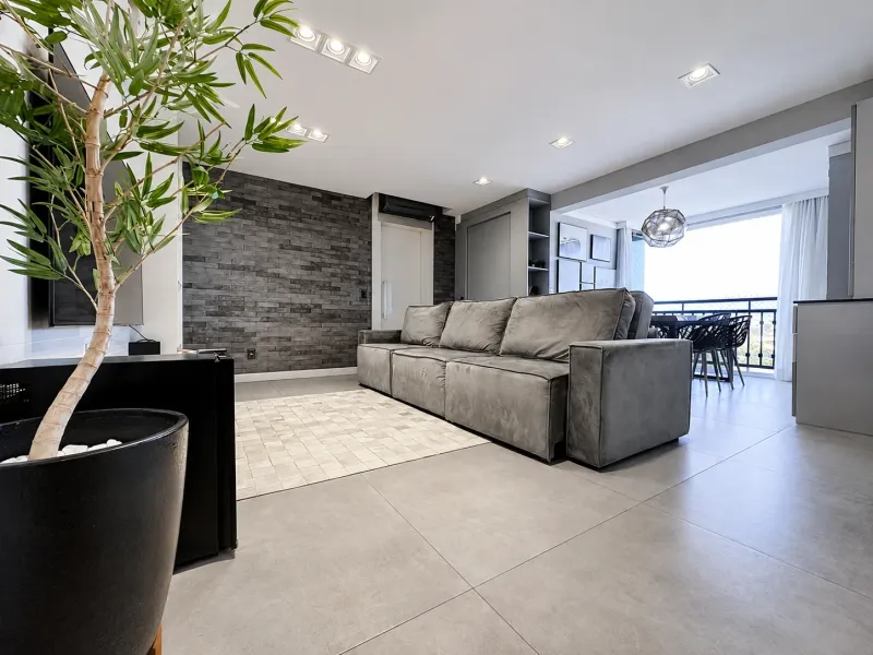 Apartamento no Saguaçu, Joinville - Imobiliária