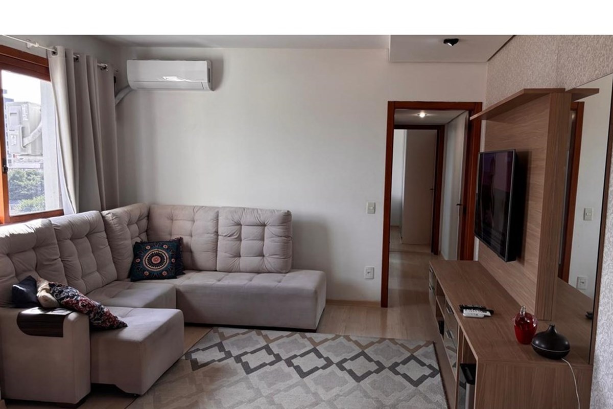Apartamento 2 dorm com churrasqueira e vaga de garagem