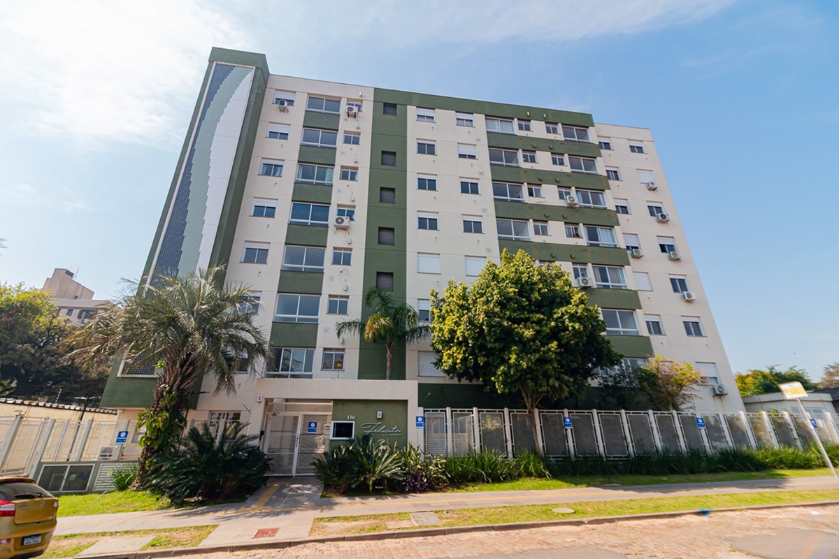 APARTAMENTO 2 DORMITÓRIOS SEMI MOBILIADO COM VAGA
