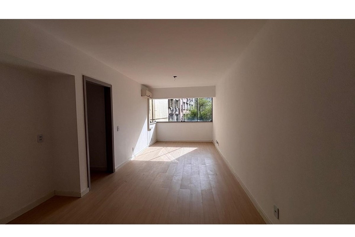 Cidade Baixa - Apartamento 82m² 2 dormitórios