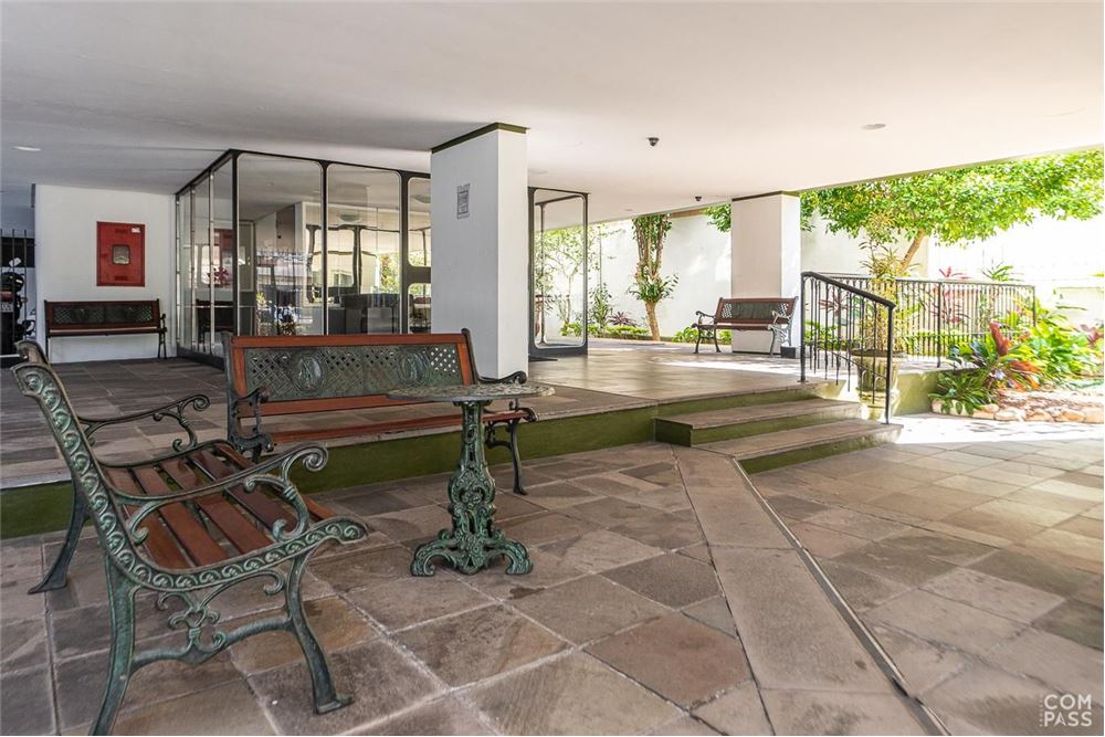 Apartamento 82m² - 2 dormitórios com suíte - Menino Deus