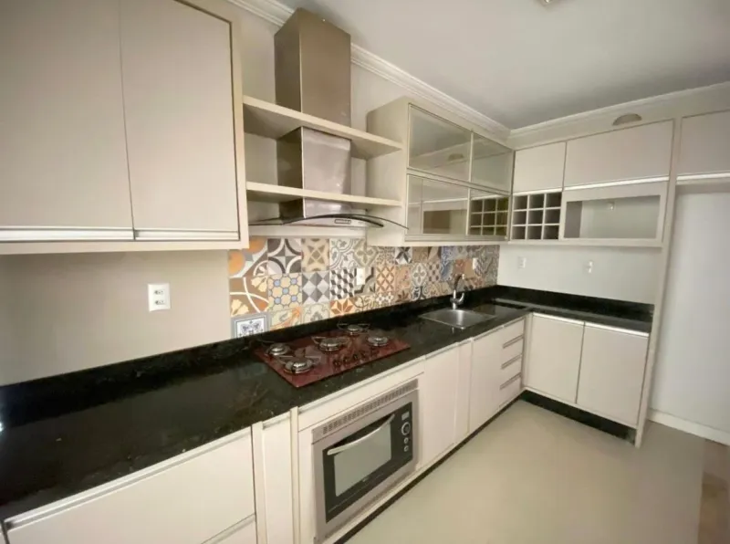 Sobrado em condomínio no São Cristóvão, Chapecó - Imobiliária