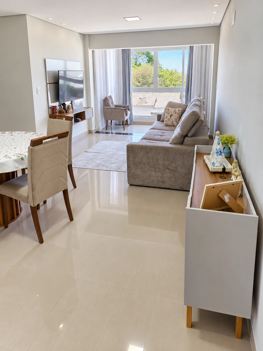 APARTAMETNO À VENDA NO EDÍFICIO EXCLUSIVE COM 2 DORMITÓRIOS