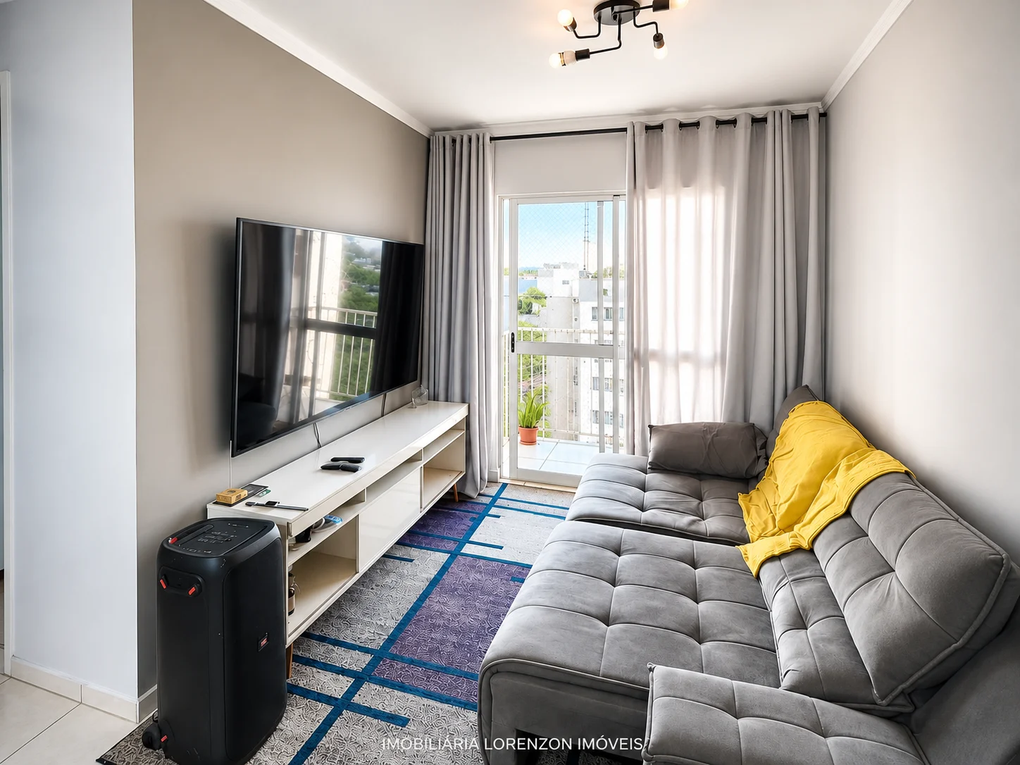 Apartamento de 2 quartos à venda no Verde Vale, Xanxerê SC, semi-mobiliado e equipado com vista para a cidade