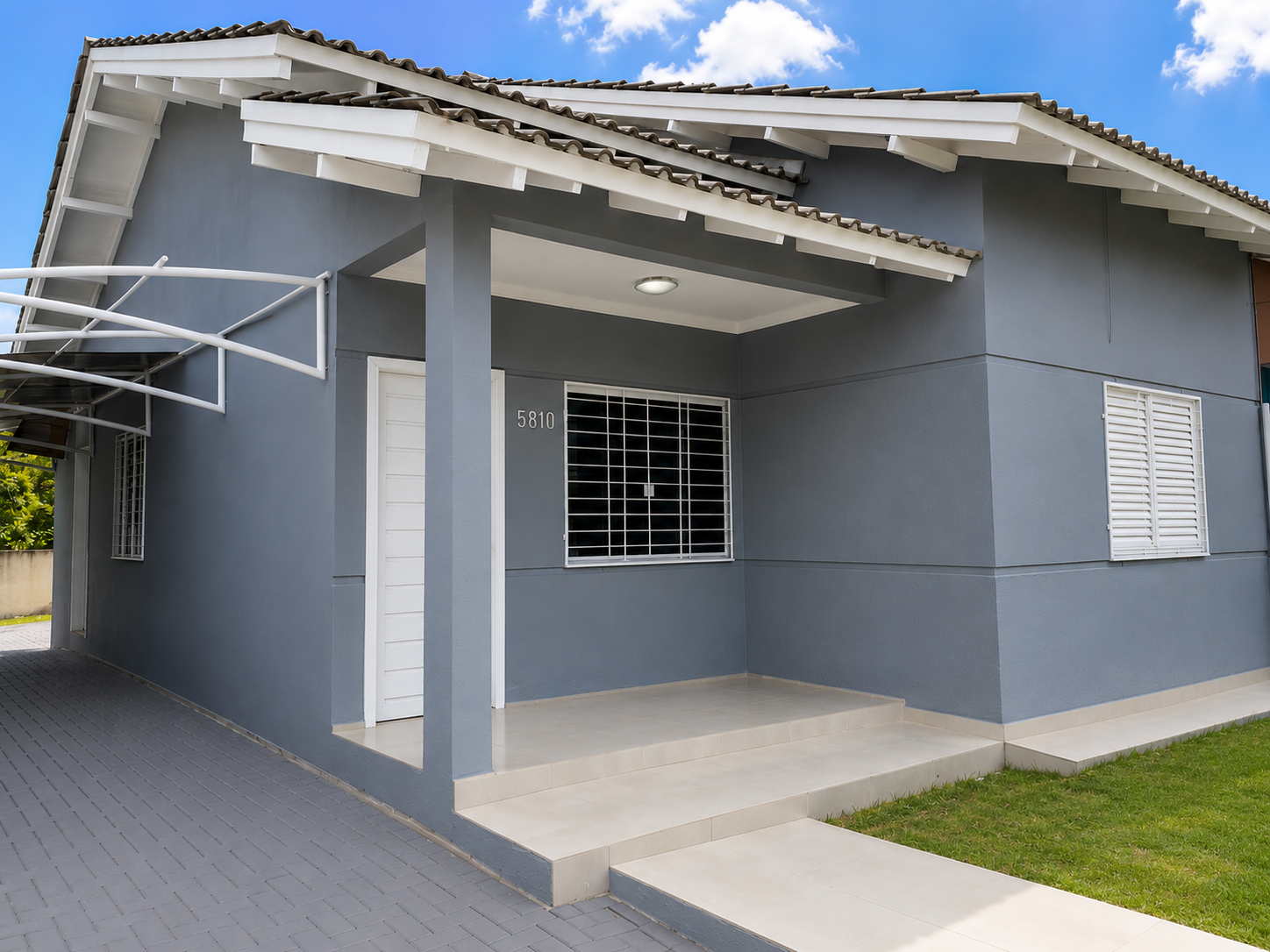 Casa Suíte + 1 Quarto com 2 Vagas a 900 metros do Pátio Shopping Chapecó – Bairro Líder