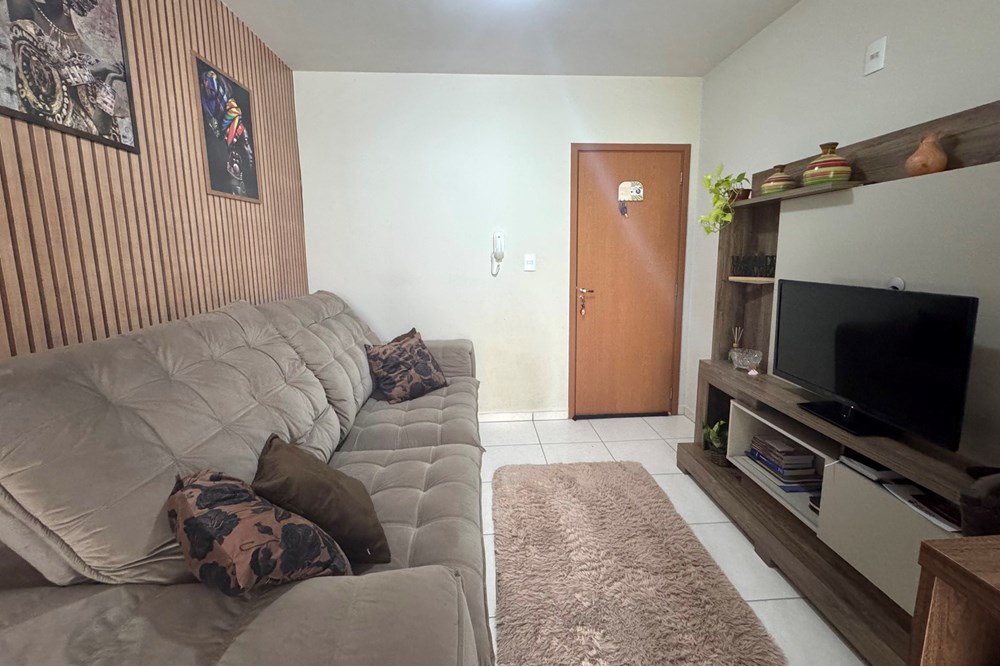 Apartamento Térreo, Semi Mobiliado no Vila das Araucárias