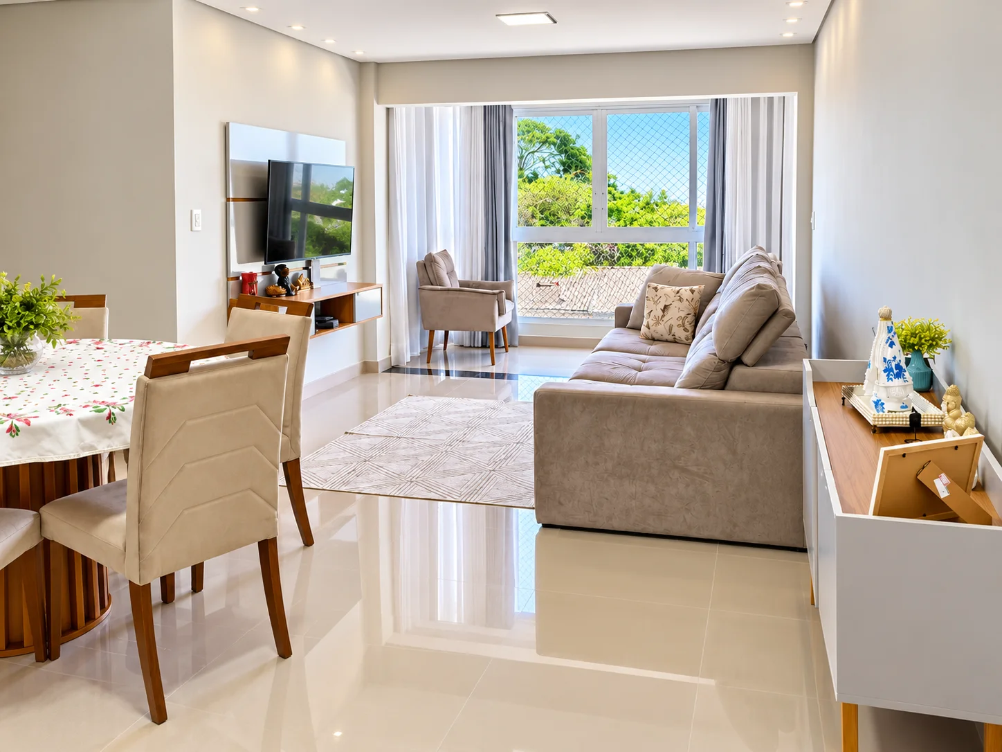 APARTAMETNO À VENDA NO EDÍFICIO EXCLUSIVE COM 2 DORMITÓRIOS