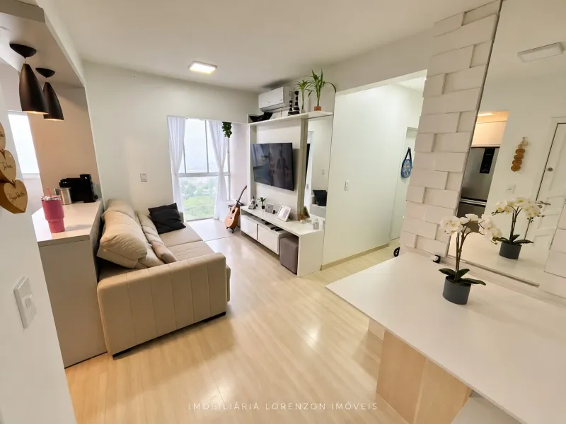 Apartamento 2 dormitórios à venda no Jardins do Vale, Chapecó SC, mobiliado sob medida com sacada e churrasqueira
