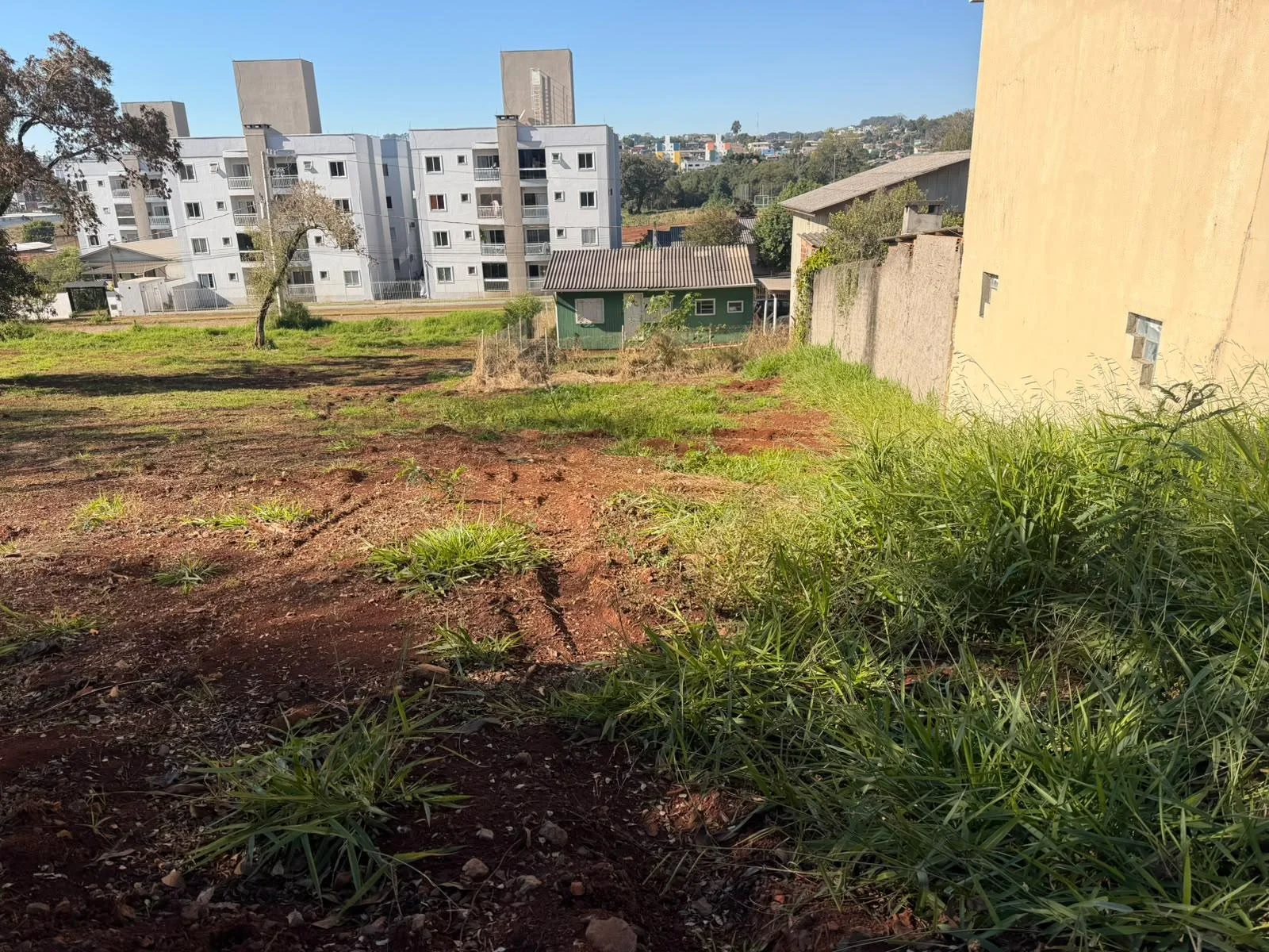 TERRENO PRONTO PARA CONSTRUIR NO MARIA GORETTI
