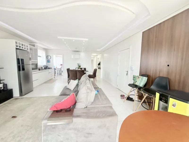 Apartamento Espaçoso e Bem Localizado no Bairro Universitário