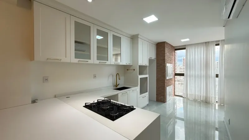 Apartamento com 3 quartos e 3 vagas no Centro, Chapecó SC, ao lado da Catedral