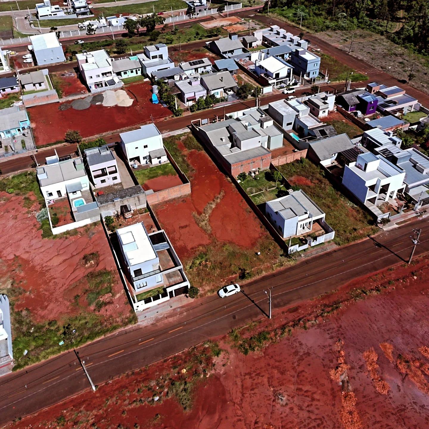 Terreno no bairro Santos Dumont