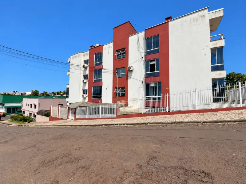 APARTAMENTO MOBILIADO COM 02 DORMITÓRIOS NO BAIRRO ZIMMER EM ERECHIM