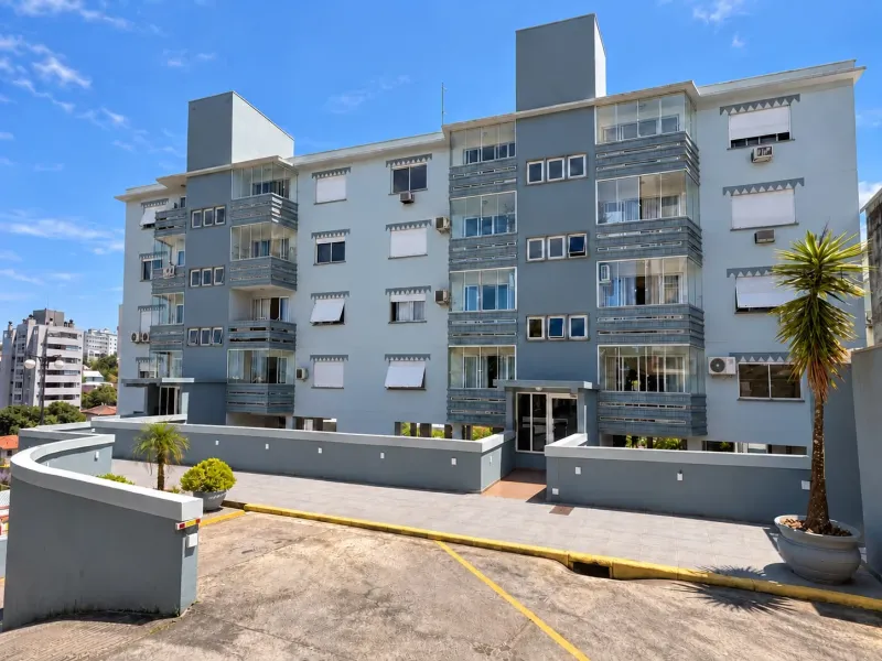 APARTAMENTO 3 DORMITÓRIOS E 2 VAGAS NO CENTRO