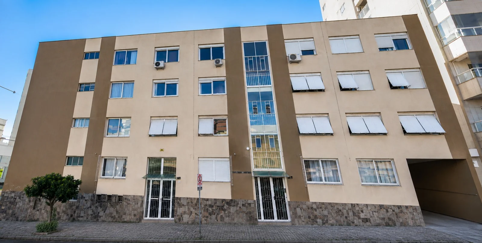 Apartamento 3 quartos no centro de Erechim (Próximo ao hospital de Caridade)