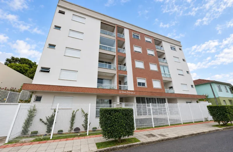 APARTAMENTO DE FRENTE 2 SUITES NO CENTRO