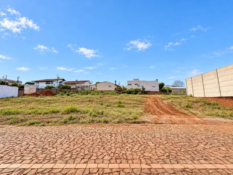 TERRENO NO BAIRRO CERÂMICA