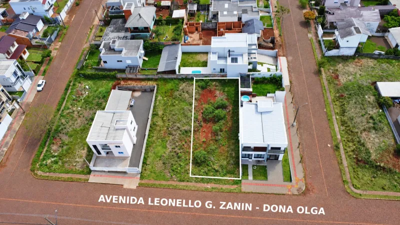 TERRENO DE 360M2 RUA PRINCIPAL DO DONA OLGA