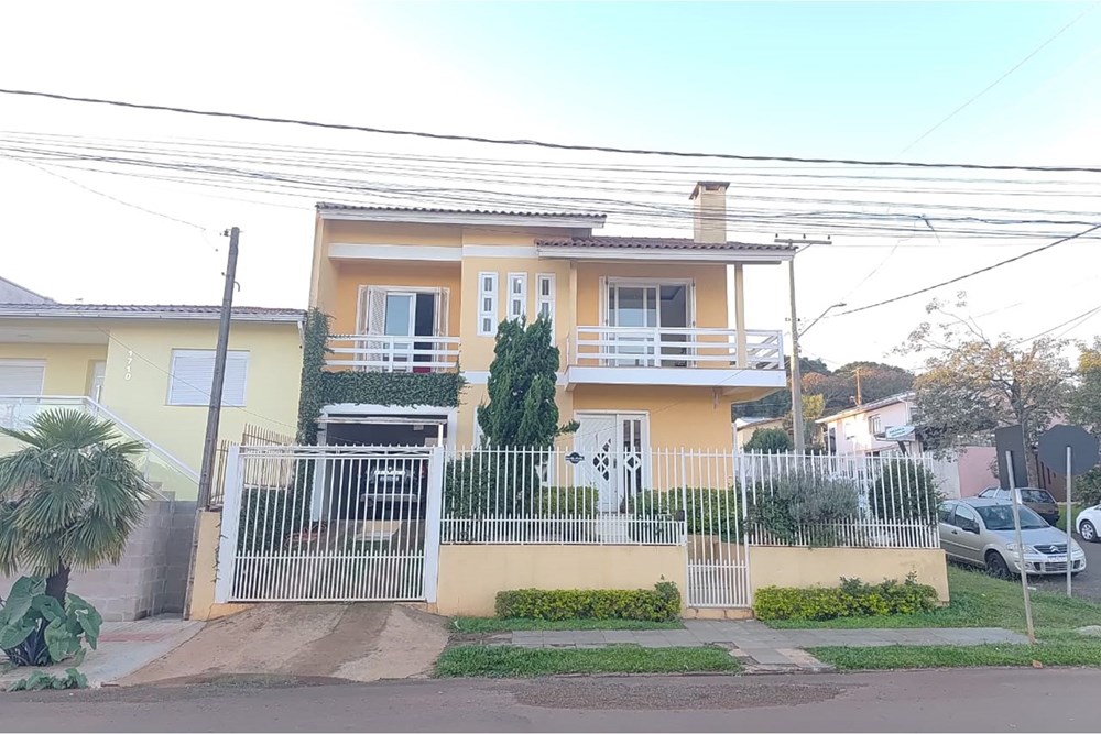 Casa no Parque Redenção à venda!