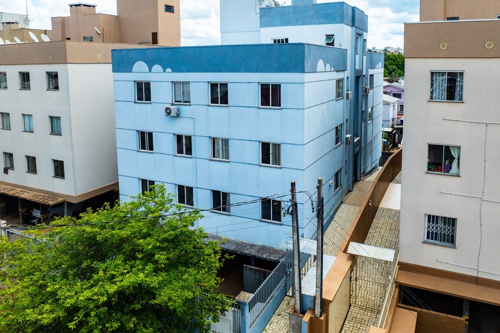 Apartamento de 2 quartos a venda perto do stock center, por 300 mil