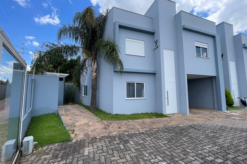 Casa à Venda com 3 Suites em Condomínio – Bairro Koller | Erechim/RS