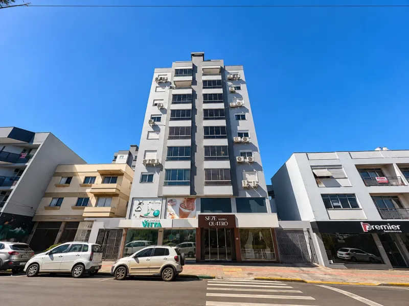 APARTAMENTO CENTRAL 1 QUARTO COM CHURRASQUEIRA NA SACADA