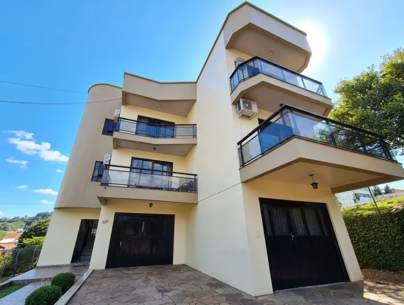 APARTAMENTO SEMIMOBILIADO NO BAIRRO JOSÉ BONIFÁCIO