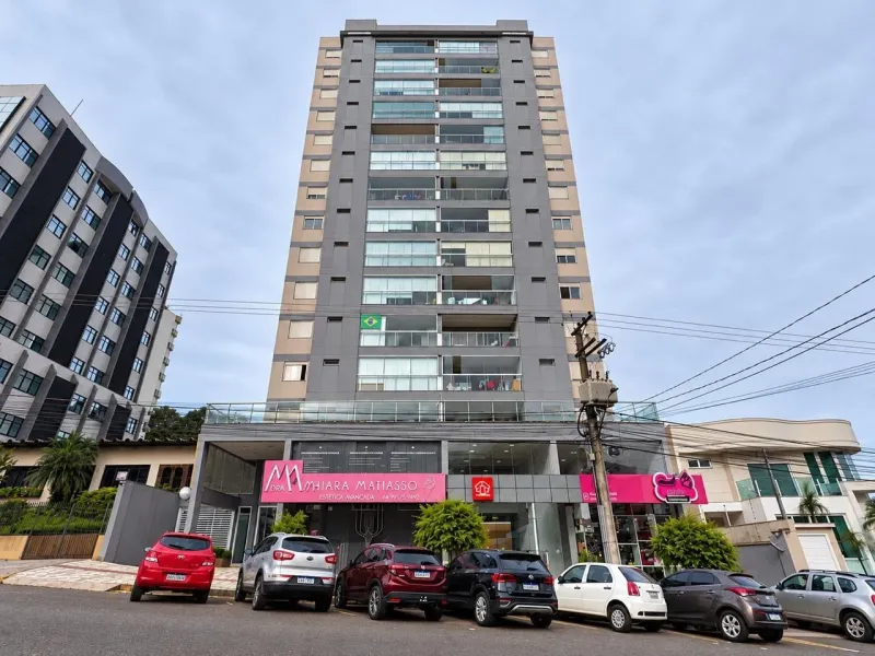 APARTAMENTO SEMIMOBILIADO ALTO PADRÃO CENTRAL COM 2 DORMITÓRIOS, SENDO UMA SUÍTE