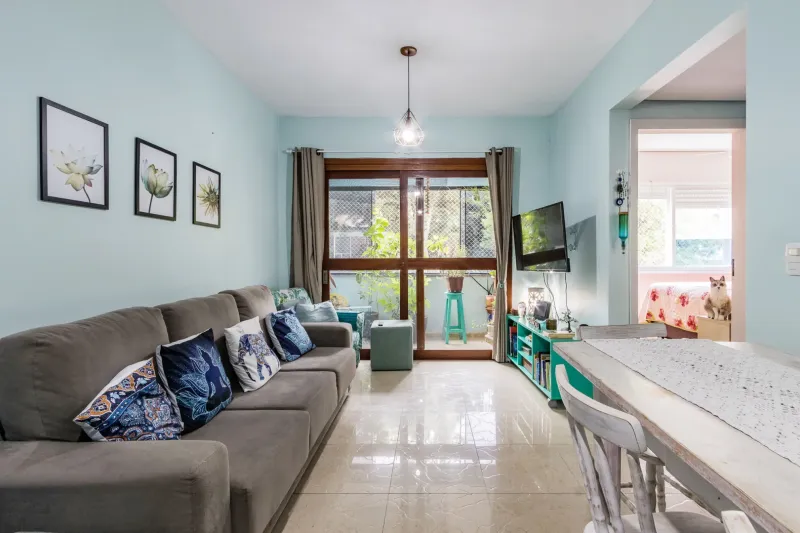 Apartamento no Nonoai, Porto Alegre - Imobiliária