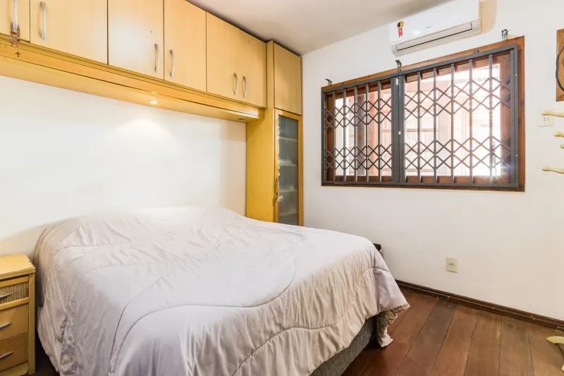 Casa no Medianeira, Porto Alegre - Imobiliária - foto 34