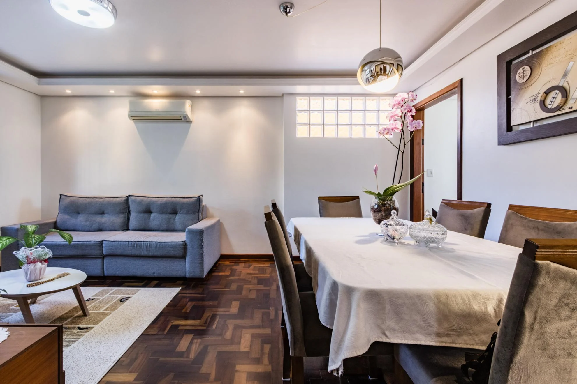 Casa 3 dormitórios em Condomínio