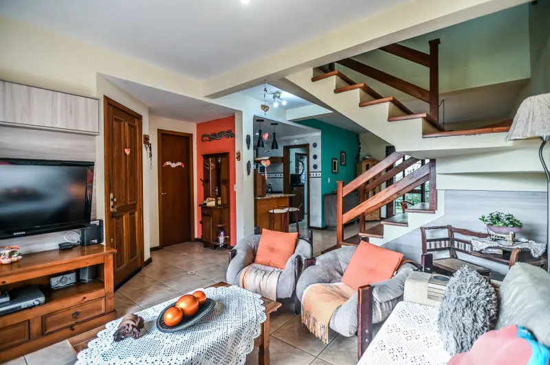 Casa em condomínio no Guarujá, Porto Alegre - Imobiliária - foto 4