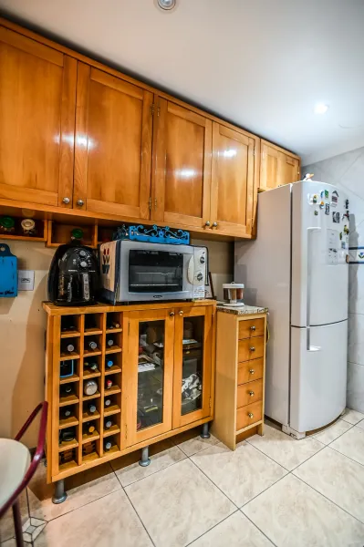 Casa em condomínio no Guarujá, Porto Alegre - Imobiliária - foto 18