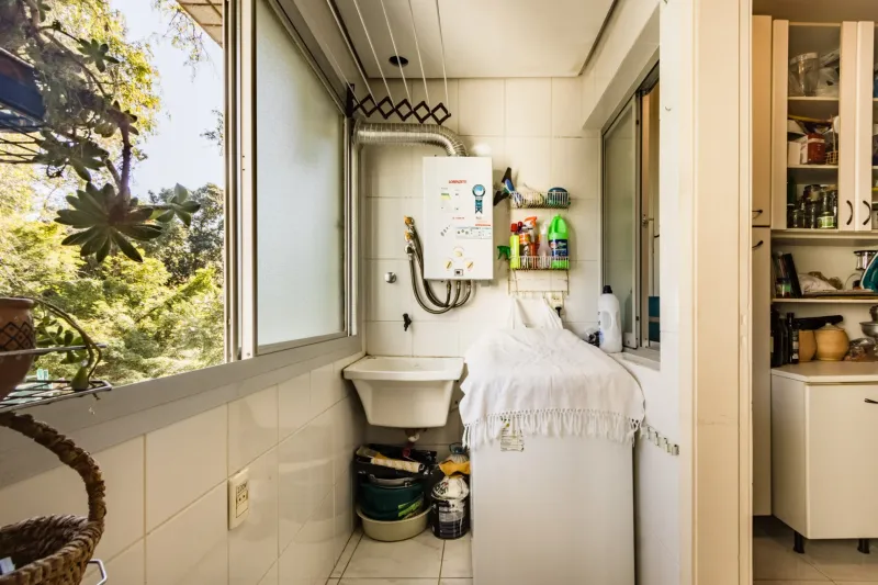 Apartamento no Teresópolis, Porto Alegre - Imobiliária - foto 29