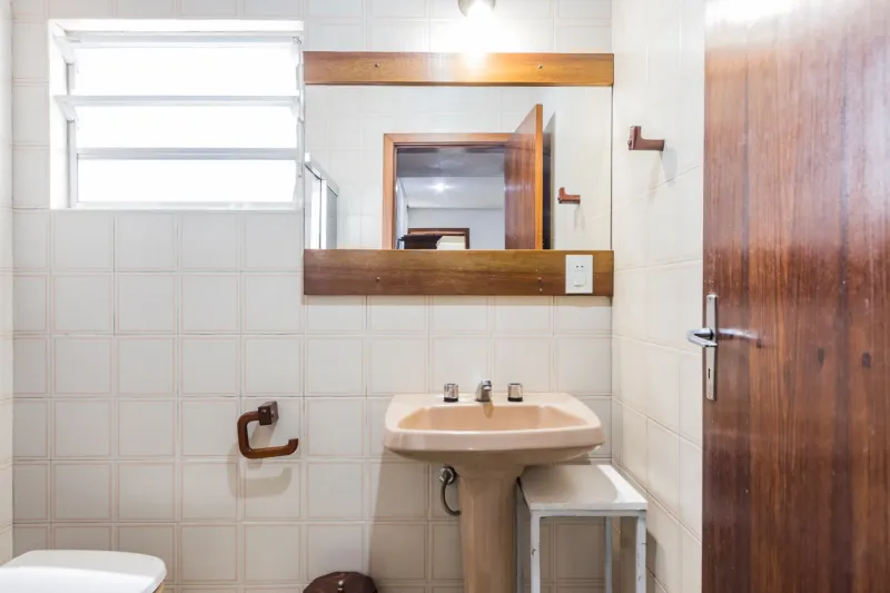 Casa no Medianeira, Porto Alegre - Imobiliária - foto 31